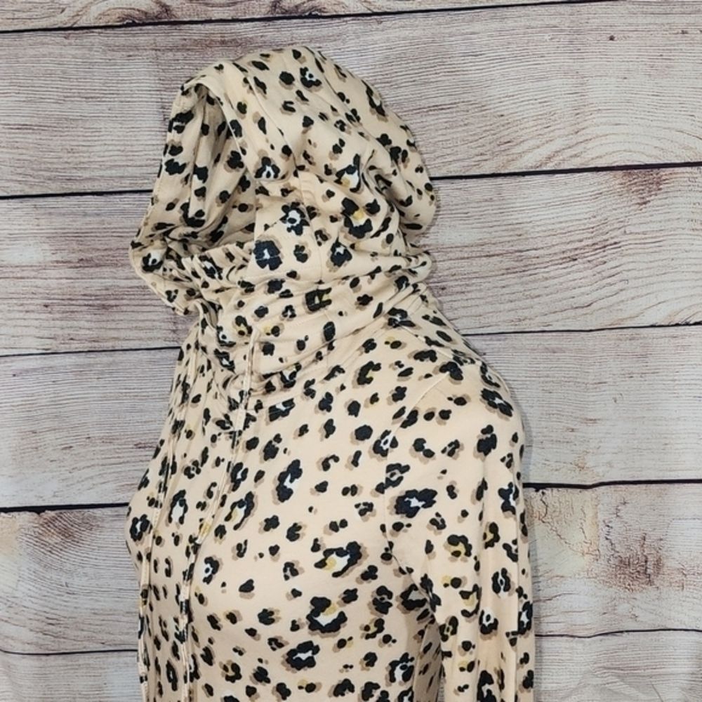 NWT Love Fire Animal Print‎ Sweatshirt Size X-Small - Picture 6 of 16